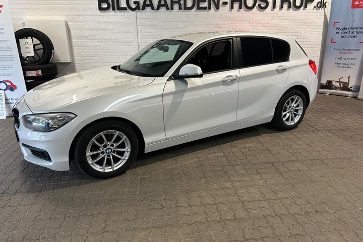 Hvid BMW 118d fra 2018