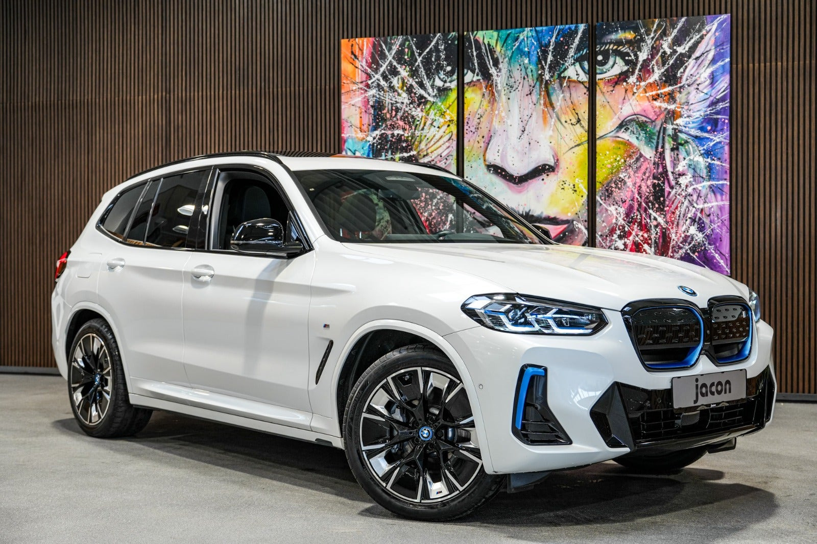 BMW iX3 Charged Plus M-Sport