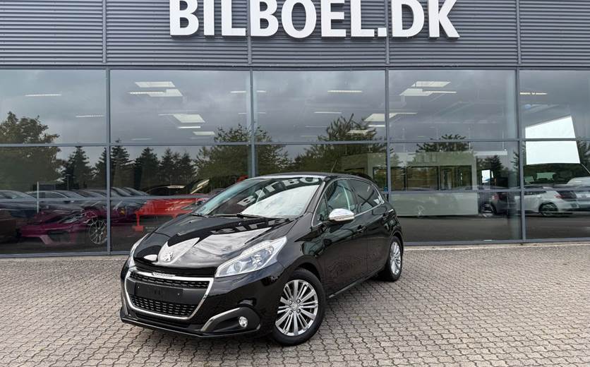 Peugeot 208 1,2 PureTech 82 Selection Sky