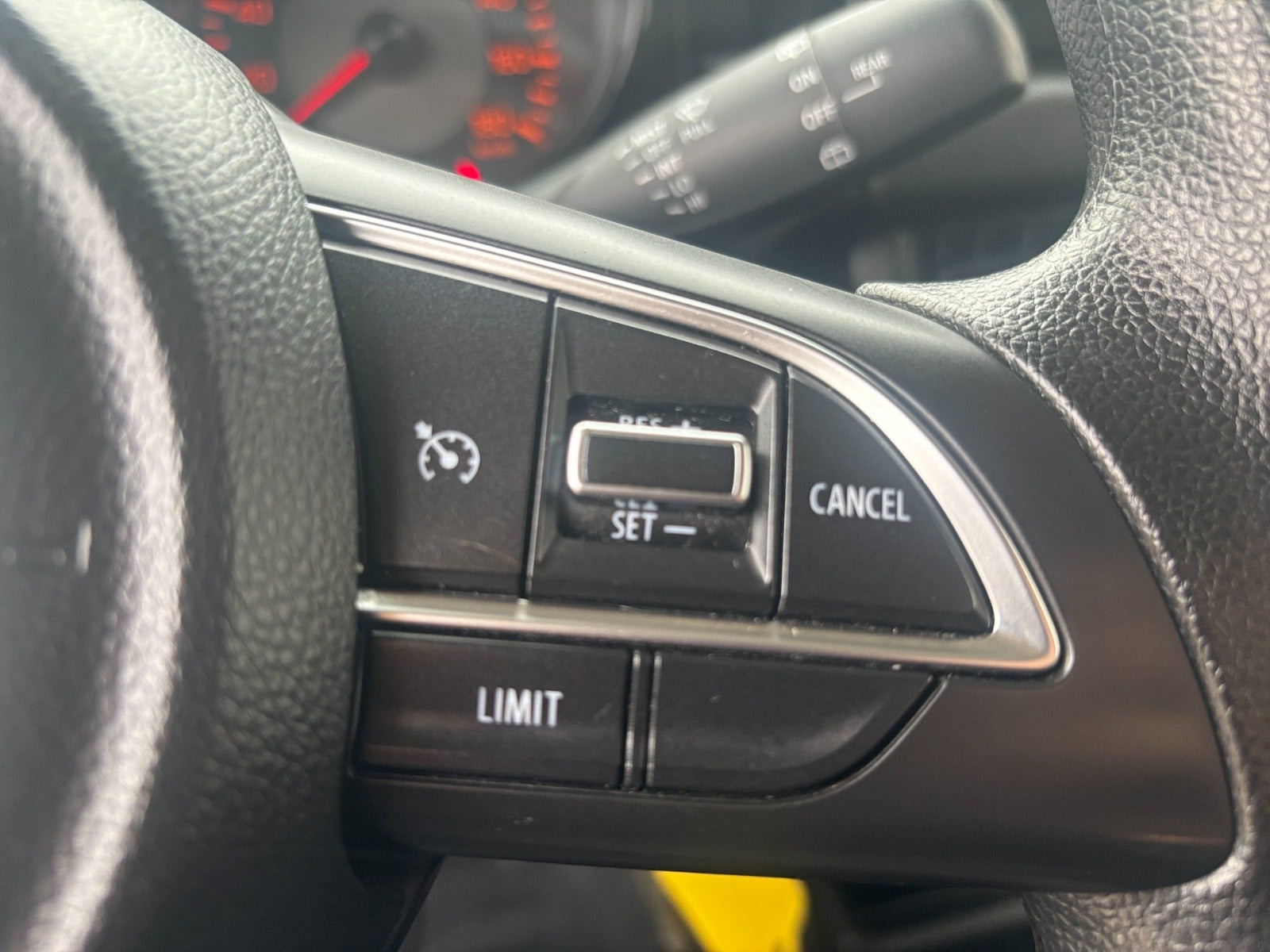 Grøn Suzuki Jimny fra 2024