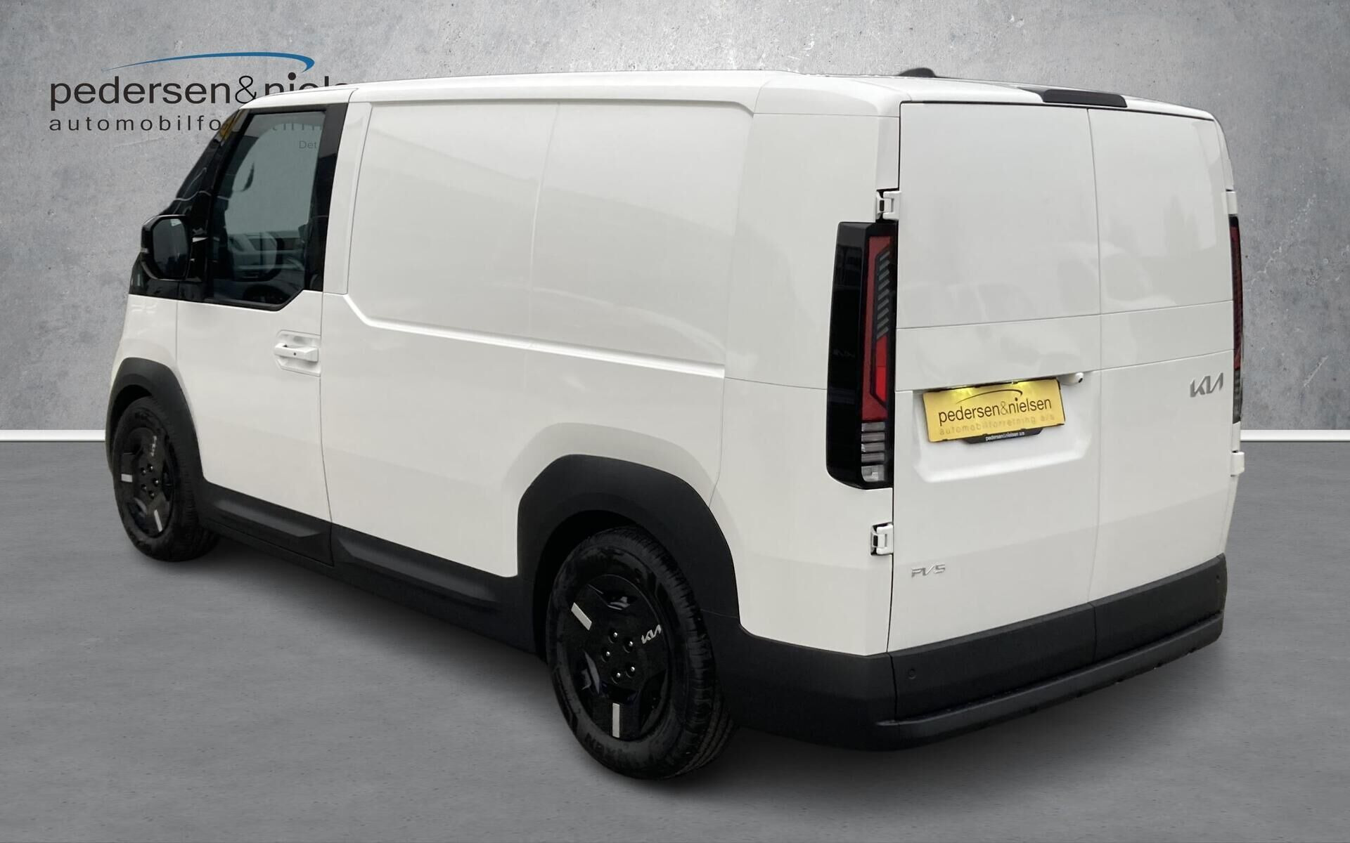 Hvid Kia PV5 Cargo fra 2026