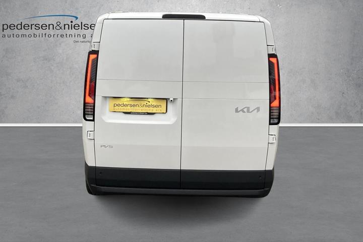 Hvid Kia PV5 Cargo fra 2026
