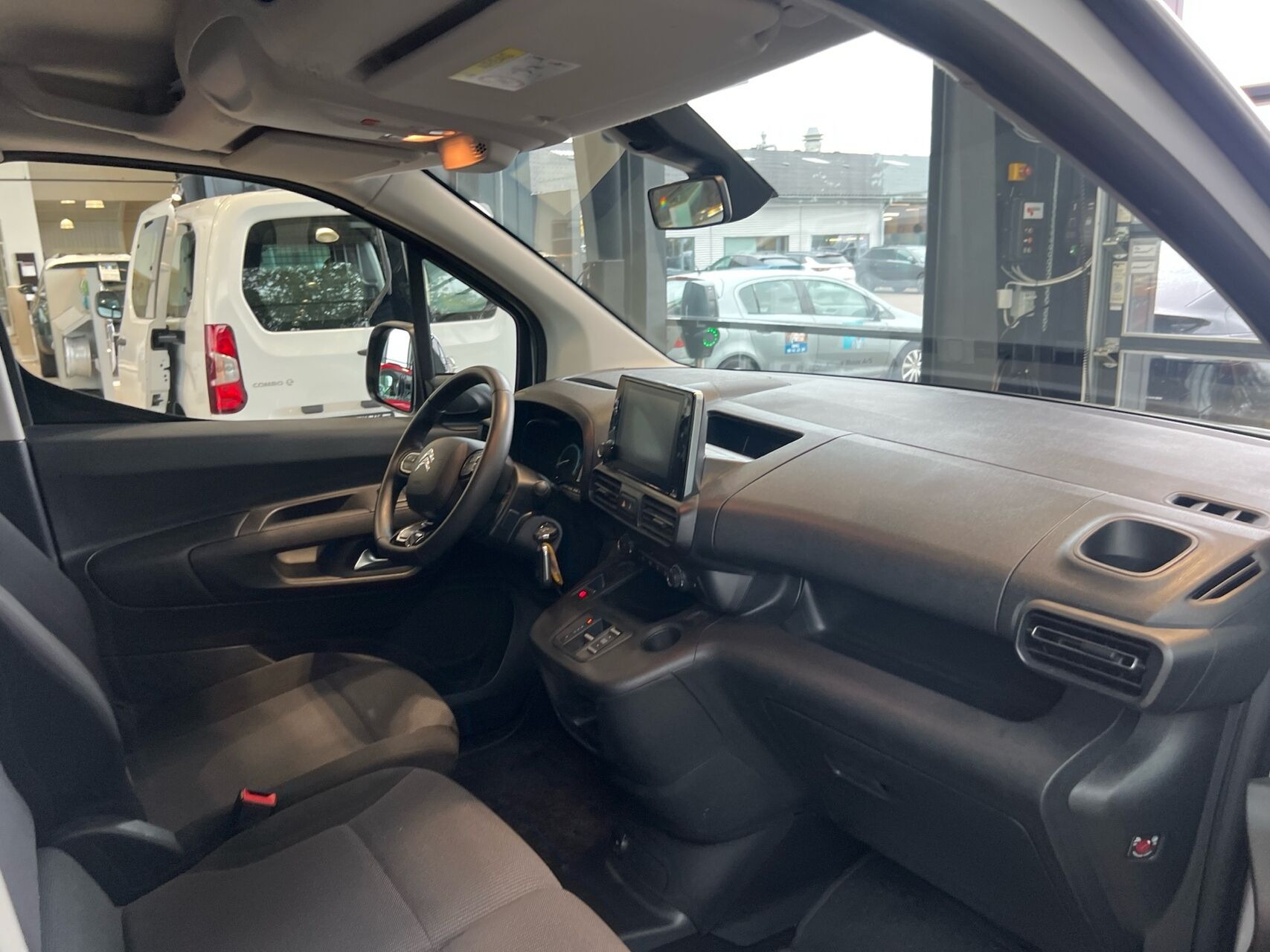 Hvid Citroën ë-Berlingo fra 2023