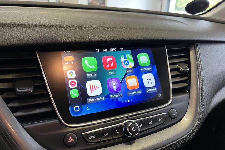 Sort Opel Grandland X fra 2021