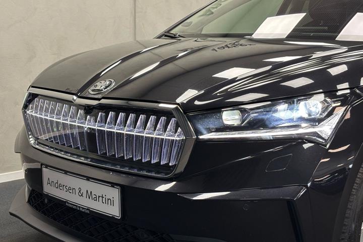 Sort Skoda Enyaq fra 2022