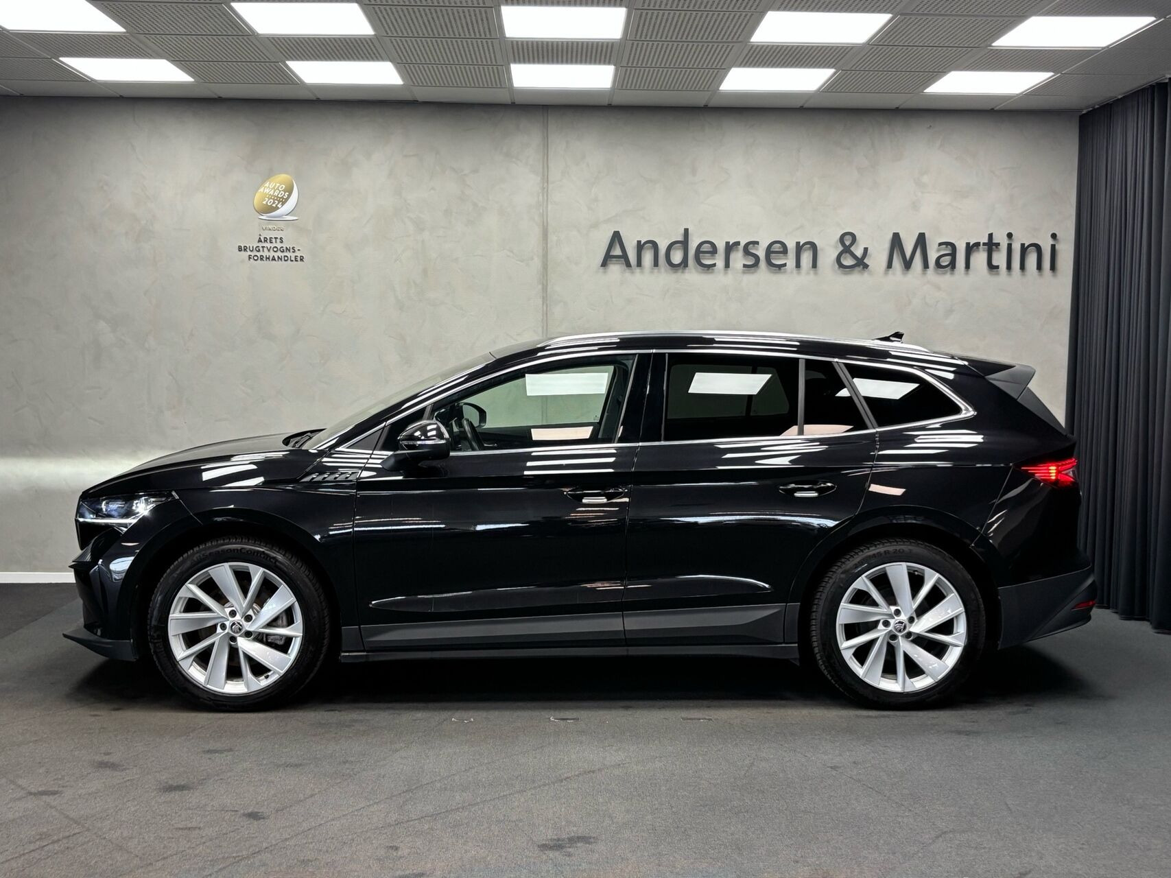 Sort Skoda Enyaq fra 2022