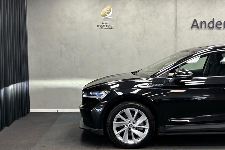 Sort Skoda Enyaq fra 2022