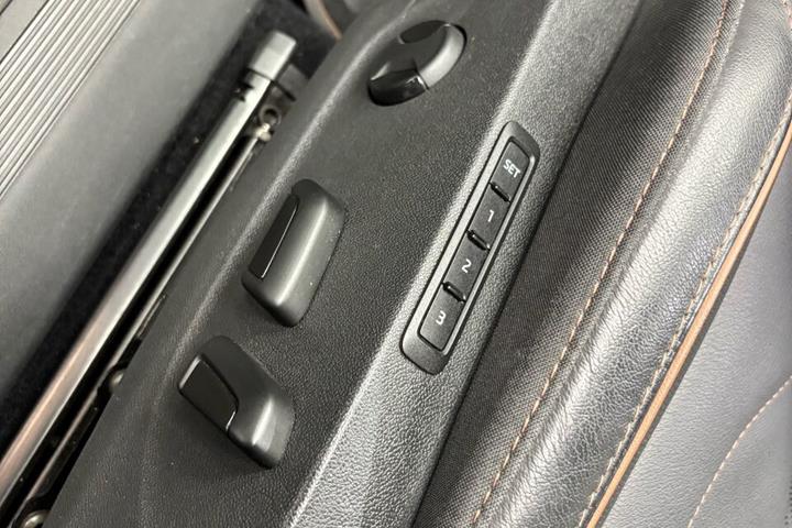 Sort Skoda Enyaq fra 2022