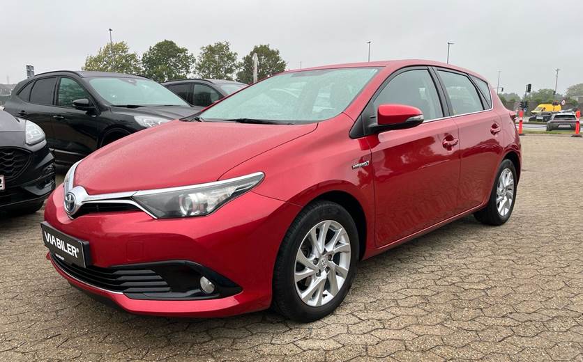 Toyota Auris 1,8 VVT-I Hybrid H2 E-CVT 136HK 5d Aut.