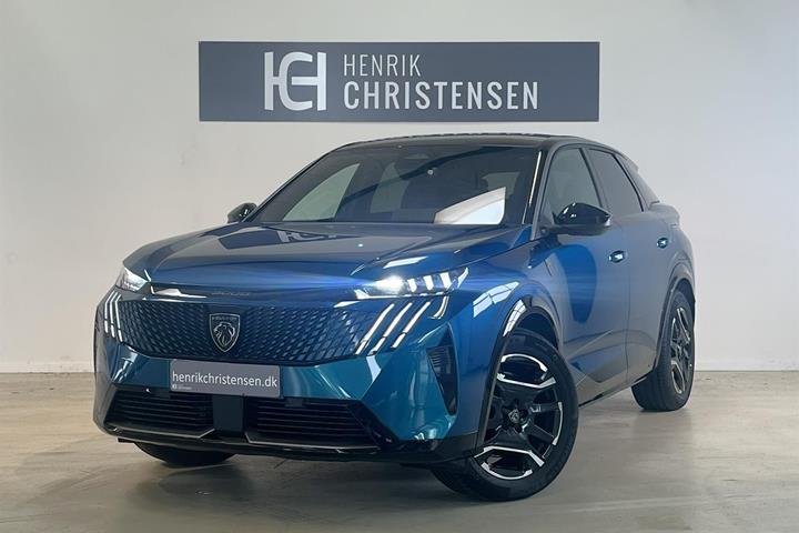 Blå Peugeot e-3008 fra 2025