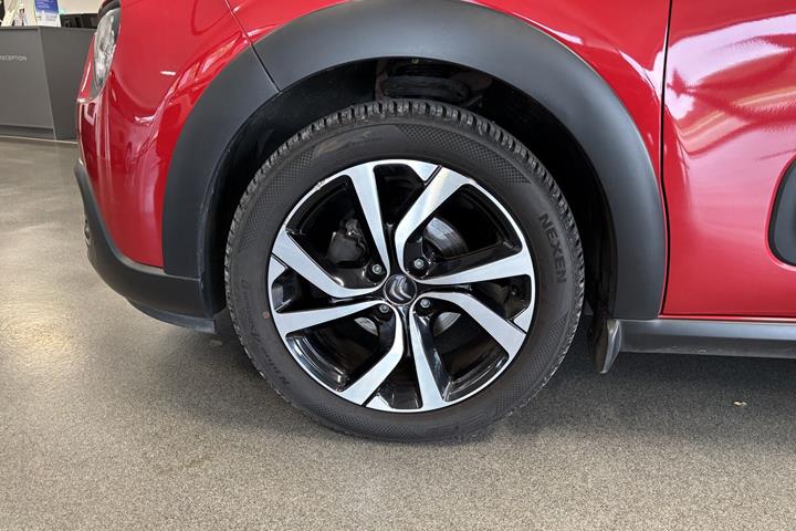 Rød Citroën C3 fra 2021