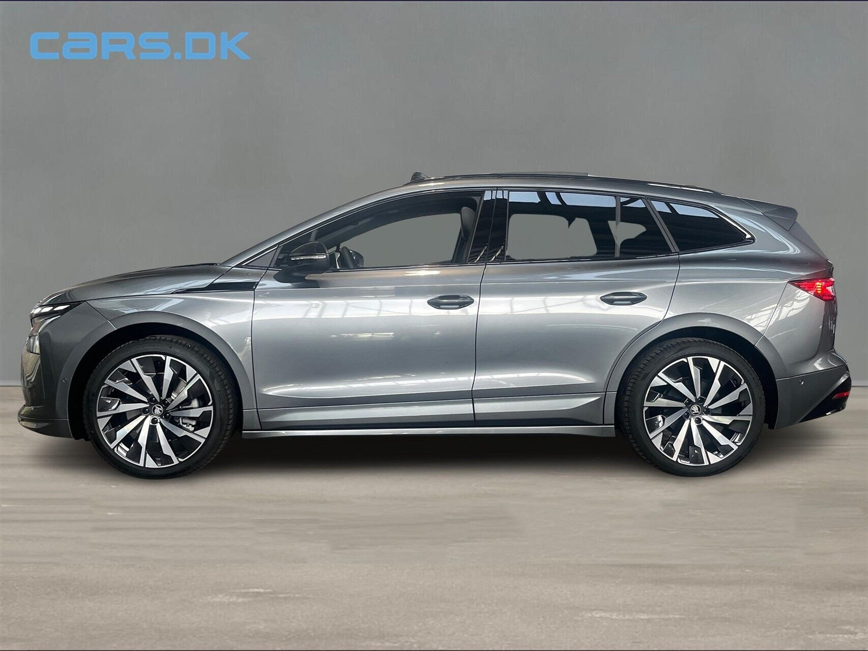 Grå Skoda Enyaq fra 2026