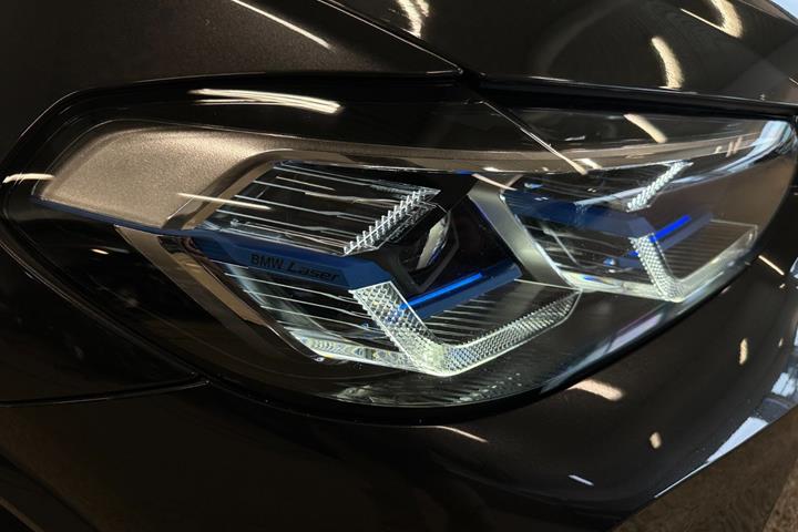 Sort BMW iX3 fra 2022