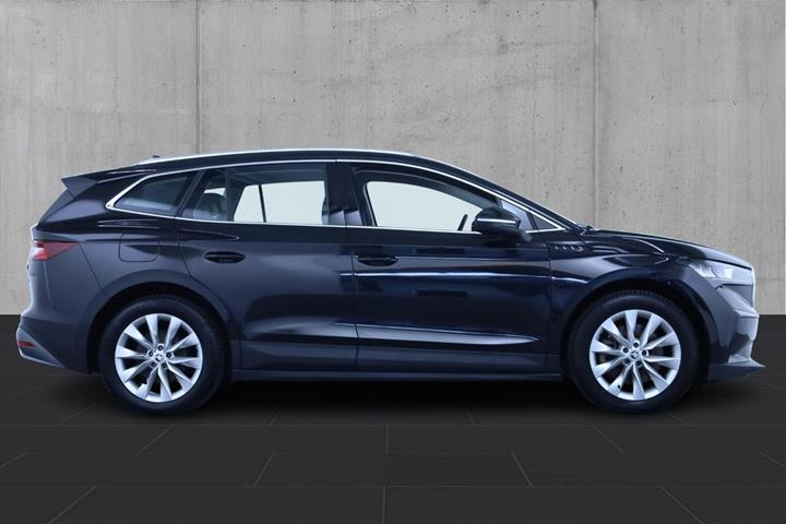 Sort Skoda Enyaq fra 2023