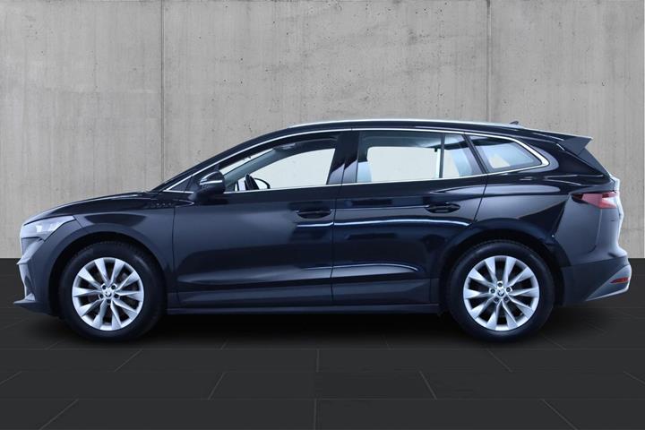 Sort Skoda Enyaq fra 2023