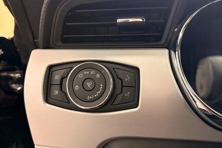 undefined Ford Mustang fra 2015