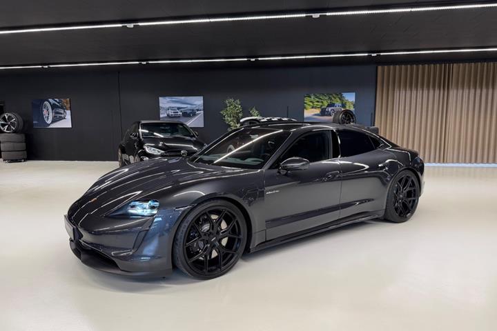 Sort Porsche Taycan 4S fra 2021