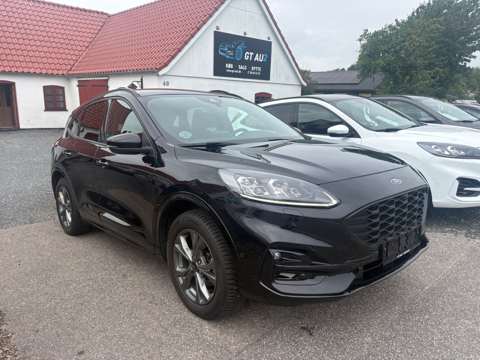 Sort Ford Kuga fra 2023