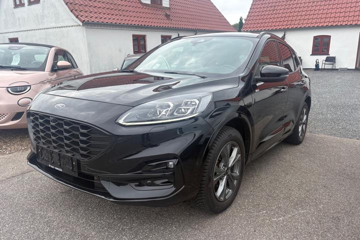 Sort Ford Kuga fra 2023