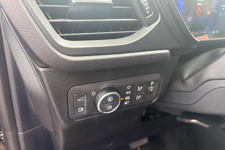 Sort Ford Kuga fra 2023