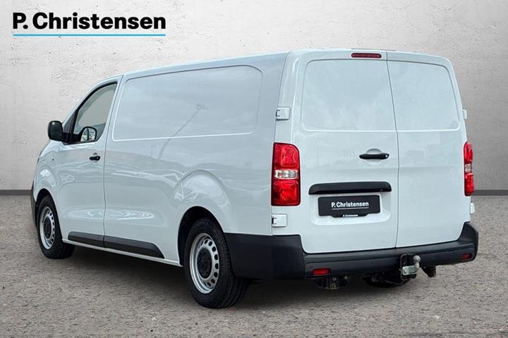 Hvid Peugeot e-Expert fra 2023