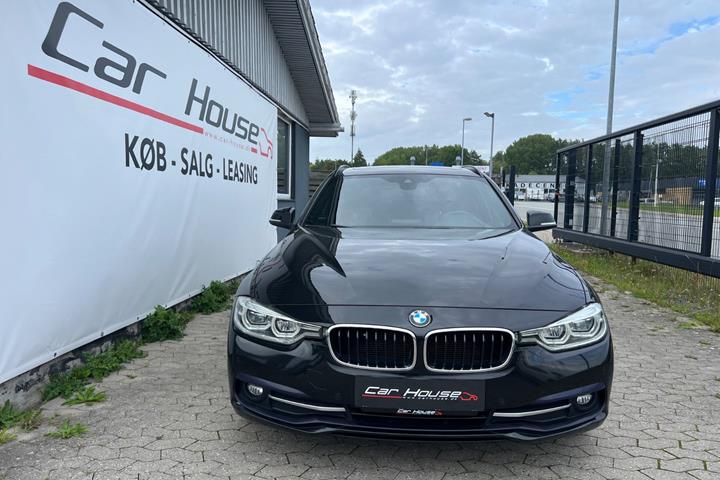Sort BMW 320d fra 2015