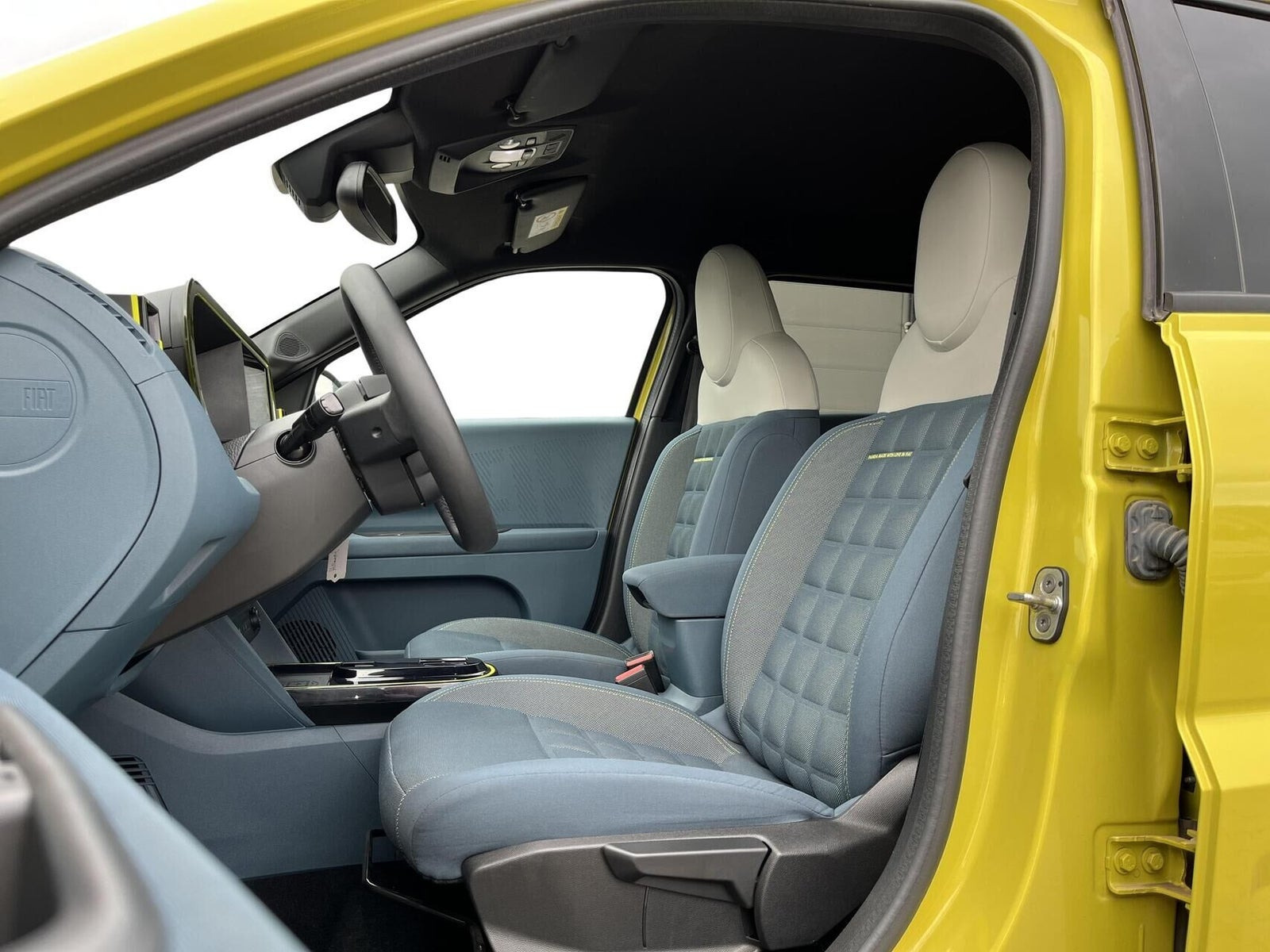 Gul Fiat Grande Panda fra 2025