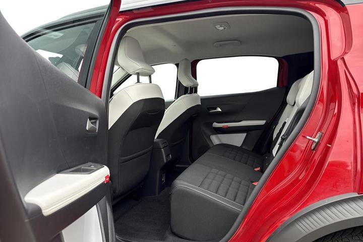Rød Citroën e-C3 Aircross fra 2025