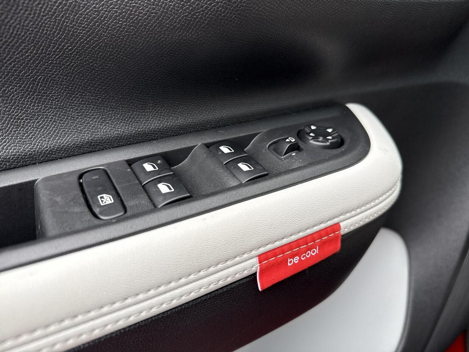 Rød Citroën e-C3 Aircross fra 2025