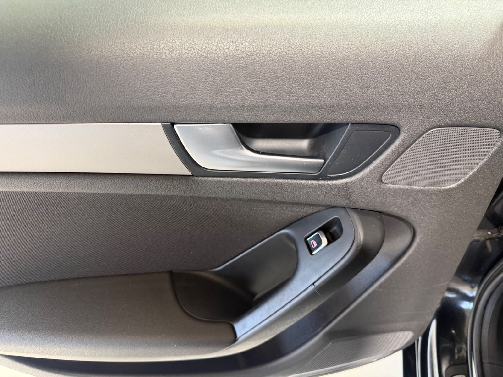 Sort Audi A4 fra 2012