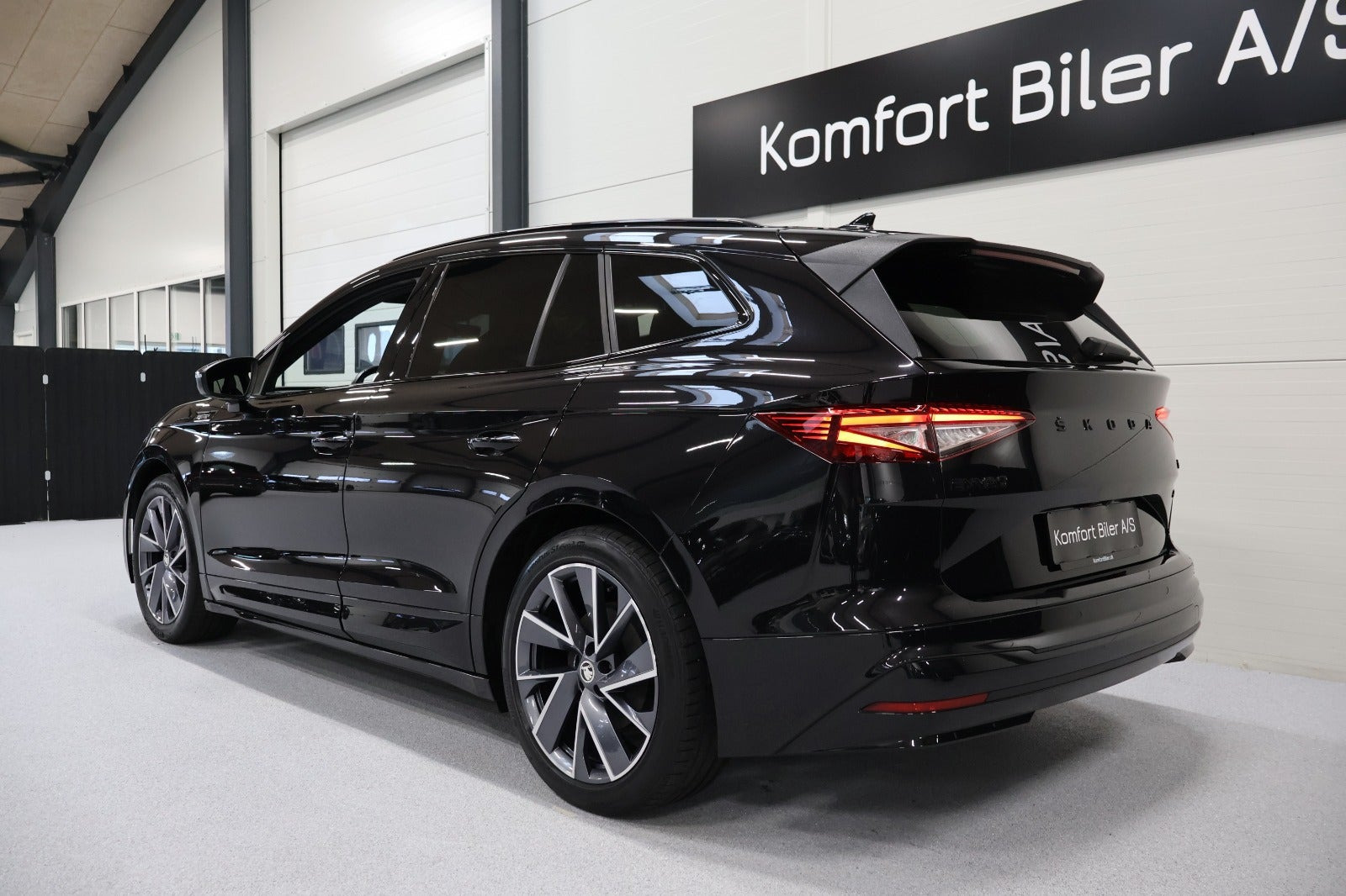 Sort Skoda Enyaq fra 2023