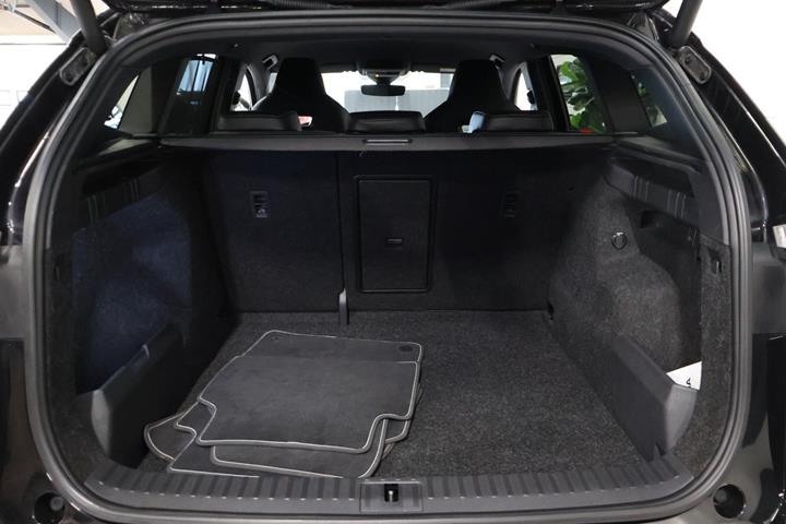 Sort Skoda Enyaq fra 2023