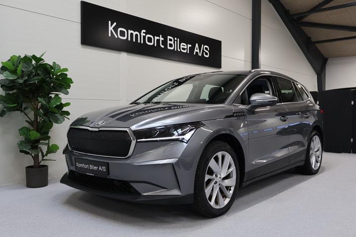 Grå Skoda Enyaq fra 2022