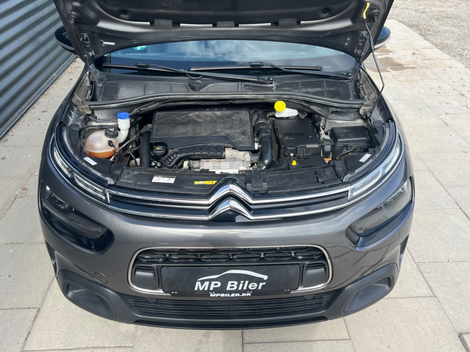 Grå Citroën C4 Cactus fra 2020