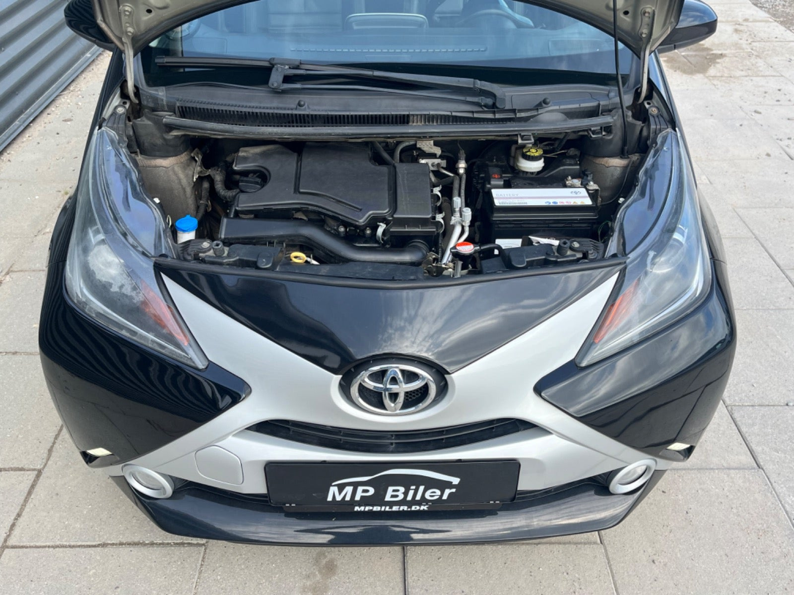Sort Toyota Aygo fra 2017