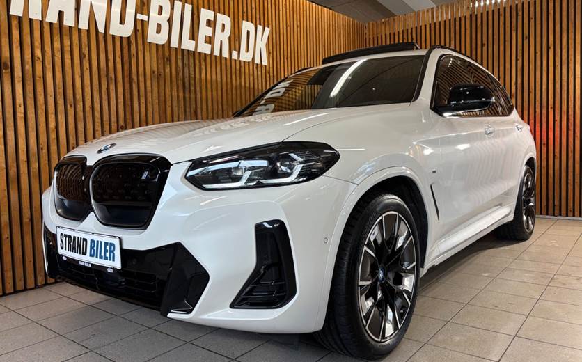 BMW iX3 Charged Plus M-Sport