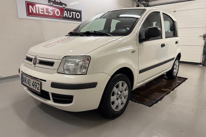 Hvid Fiat Panda fra 2010