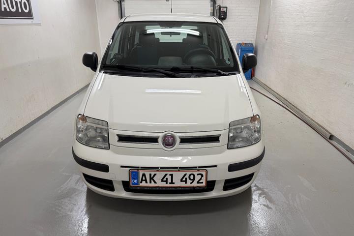 Hvid Fiat Panda fra 2010
