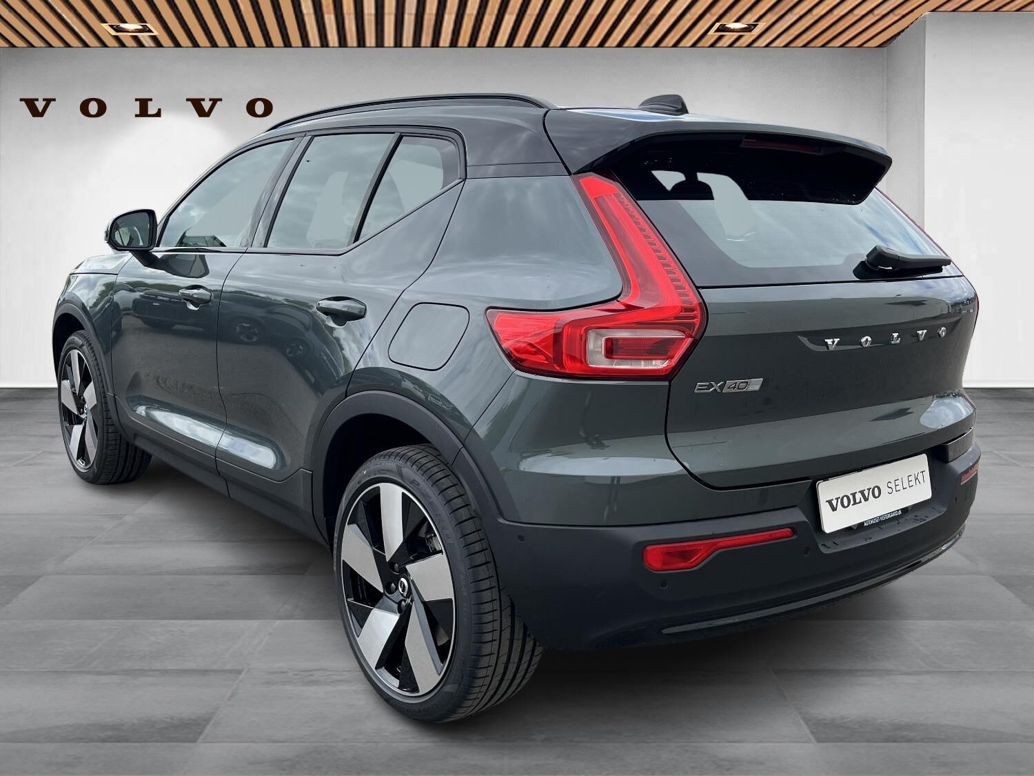 Grøn Volvo EX40 fra 2026
