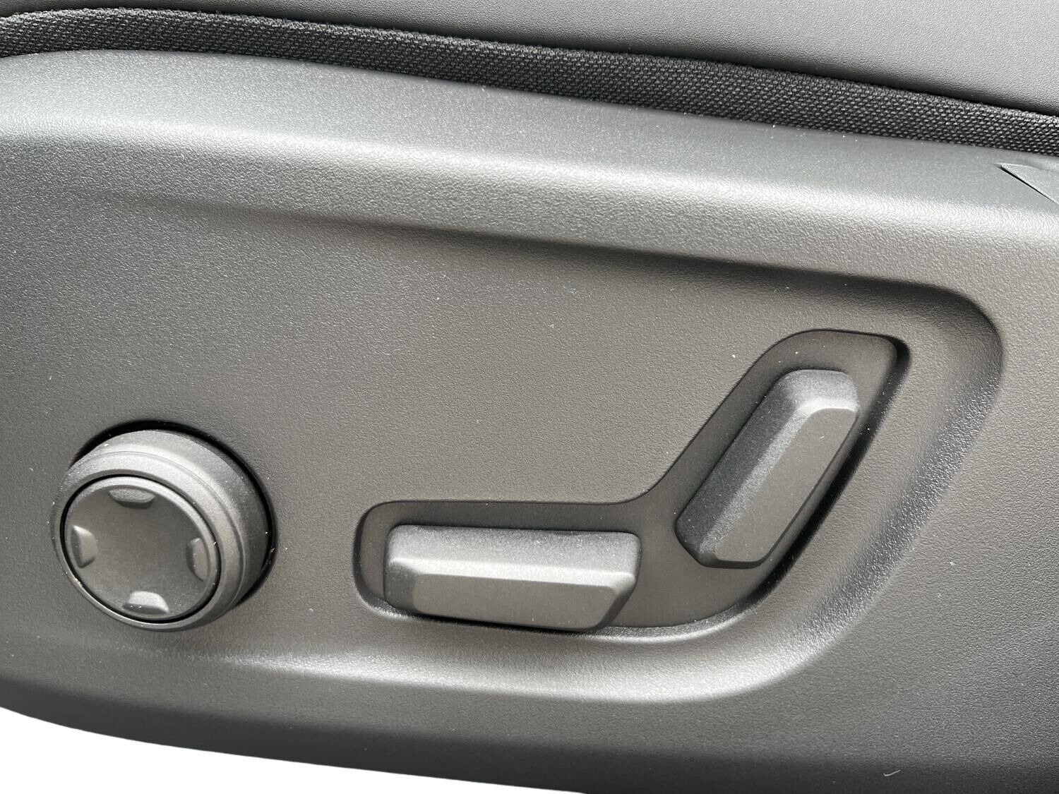 Grøn Volvo EX40 fra 2026