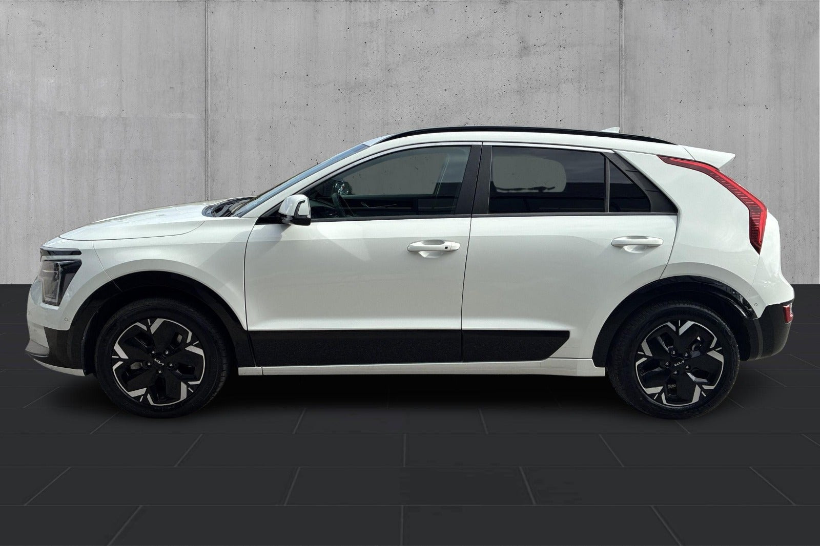 Hvid Kia Niro fra 2025