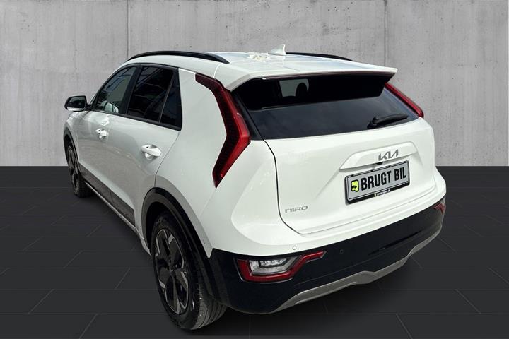 Hvid Kia Niro fra 2025