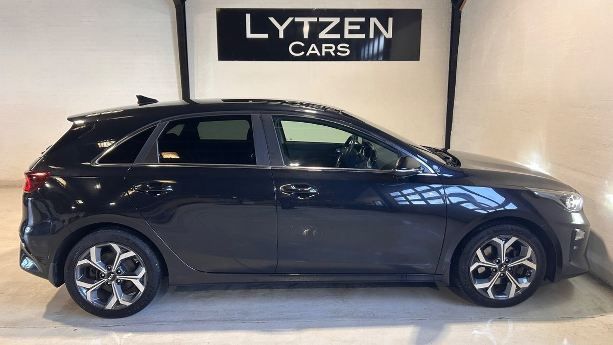 Sort Kia Ceed fra 2019