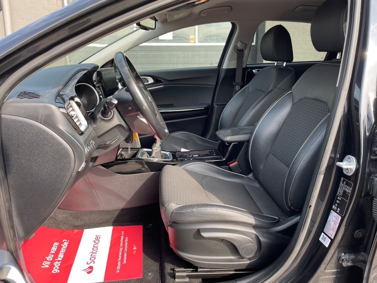 Sort Kia Ceed fra 2019