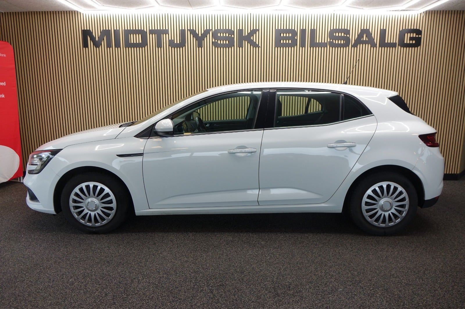 Hvid Renault Megane IV fra 2017