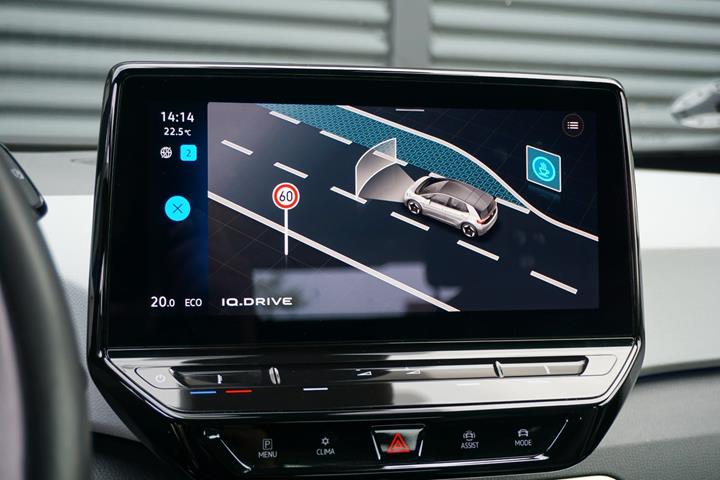 Hvid VW ID.3 fra 2021