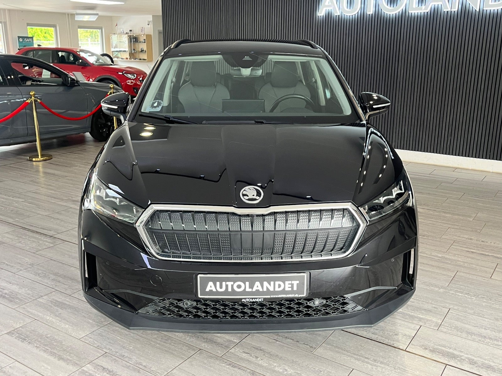 Sort Skoda Enyaq fra 2023