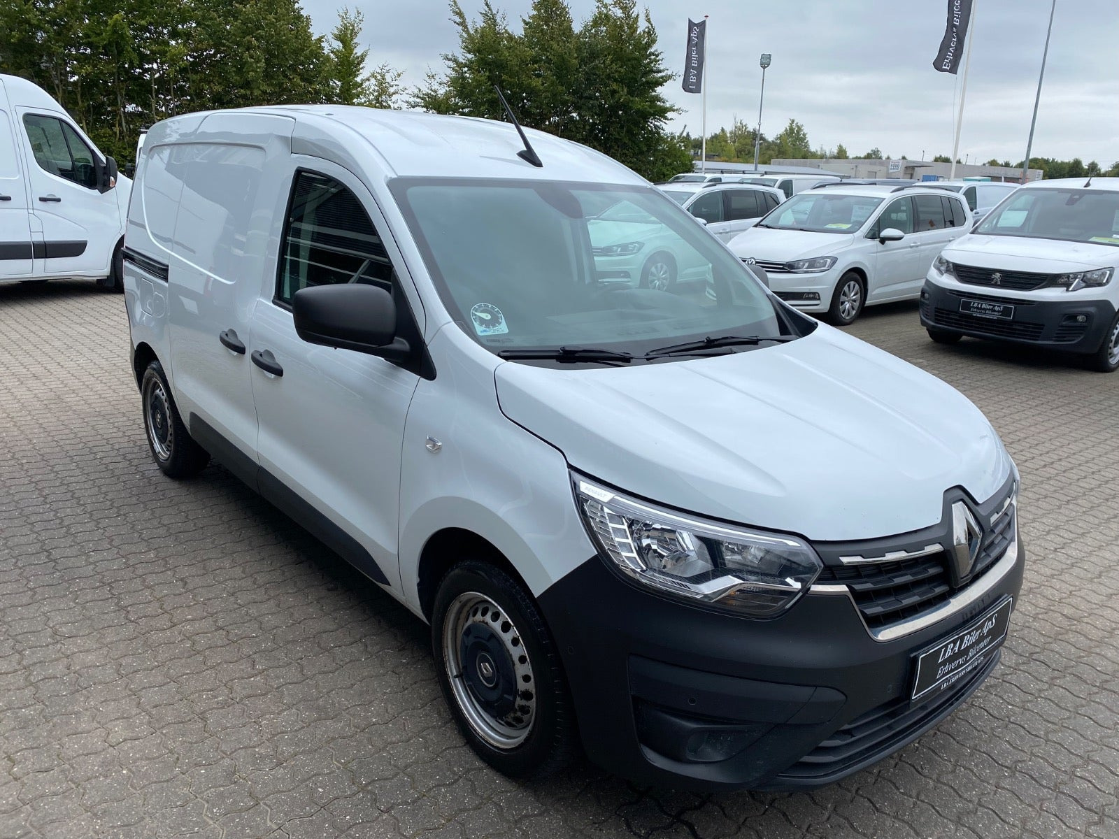 Hvid Renault Express fra 2021