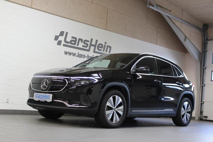 Sort Mercedes EQA250+ fra 2023