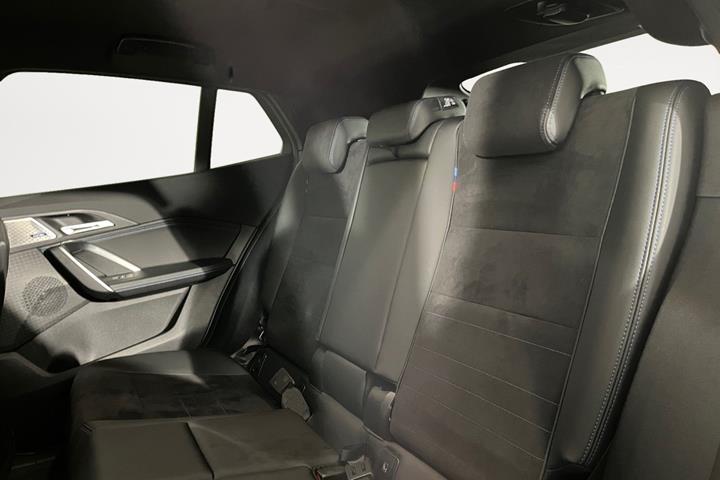 Grå BMW iX2 fra 2025